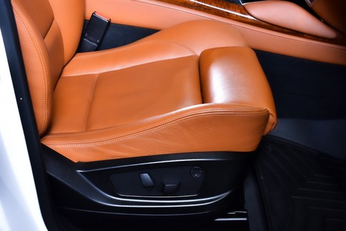 2012 BMW E70 X5M zum Verkauf (Bild 51 von 108)