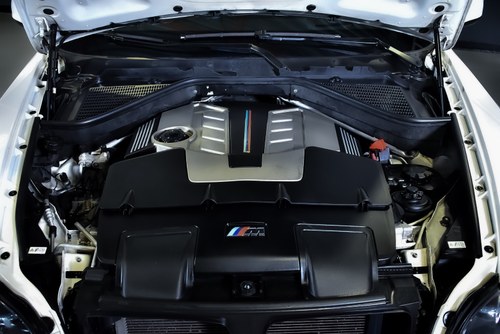 2012 BMW E70 X5M zum Verkauf (Bild 105 von 108)