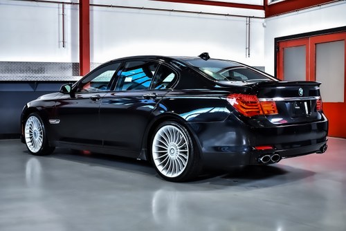 2011 BMW Alpina B7 750LI xDrive 4.4 V8 à vendre (picture 25 of 94)