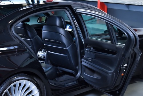 2011 BMW Alpina B7 750LI xDrive 4.4 V8 à vendre (picture 49 of 94)