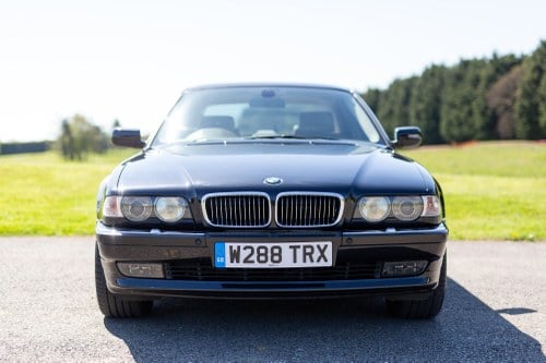 2000 BMW 750i E38 En venta (imagen 9 de 135)