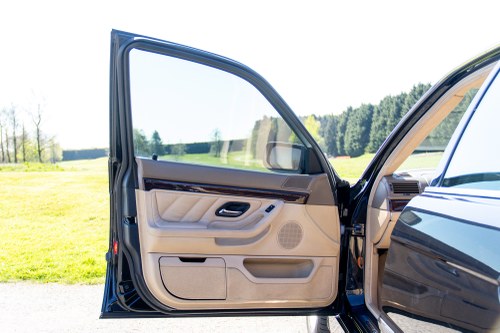 2000 BMW 750i E38 En venta (imagen 22 de 135)