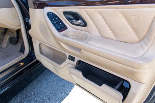 2000 BMW 750i E38 En venta (imagen 37 de 135)