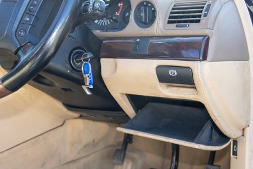 2000 BMW 750i E38 En venta (imagen 39 de 135)