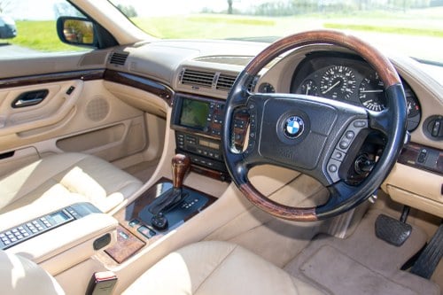2000 BMW 750i E38 En venta (imagen 42 de 135)