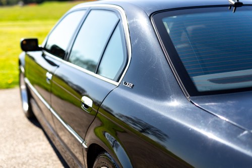 2000 BMW 750i E38 En venta (imagen 110 de 135)