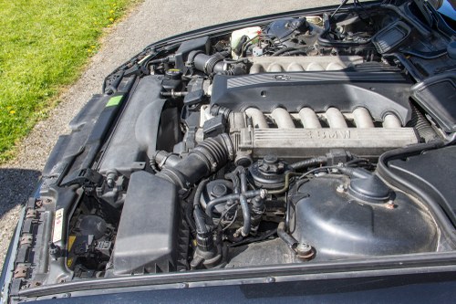 2000 BMW 750i E38 En venta (imagen 114 de 135)