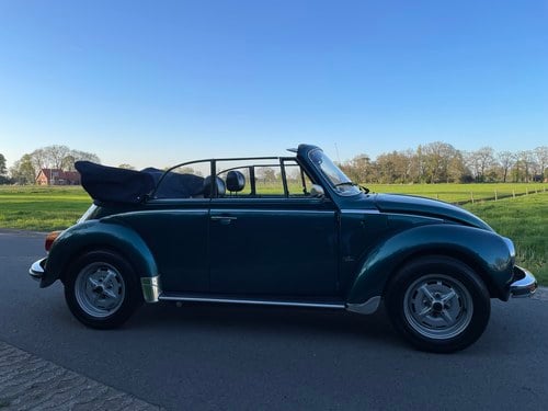 1976 Volkswagen Beetle Karmann Convertible En venta (imagen 9 de 154)