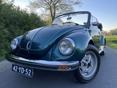1976 Volkswagen Beetle Karmann Convertible En venta (imagen 14 de 154)