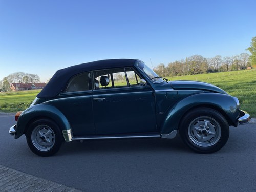 1976 Volkswagen Beetle Karmann Convertible En venta (imagen 27 de 154)