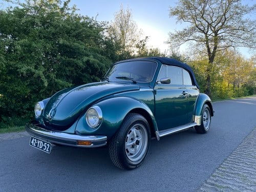 1976 Volkswagen Beetle Karmann Convertible En venta (imagen 42 de 154)