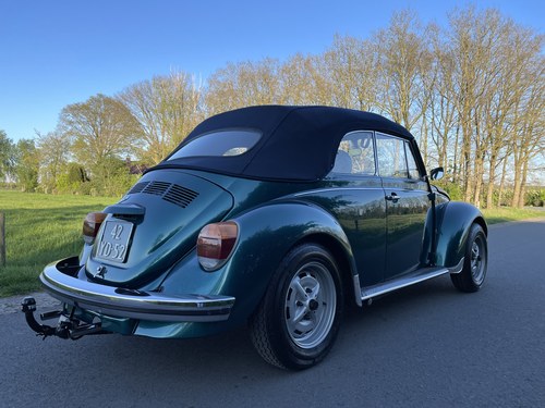 1976 Volkswagen Beetle Karmann Convertible En venta (imagen 47 de 154)