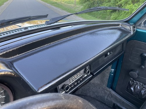 1976 Volkswagen Beetle Karmann Convertible En venta (imagen 75 de 154)