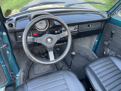 1976 Volkswagen Beetle Karmann Convertible En venta (imagen 81 de 154)