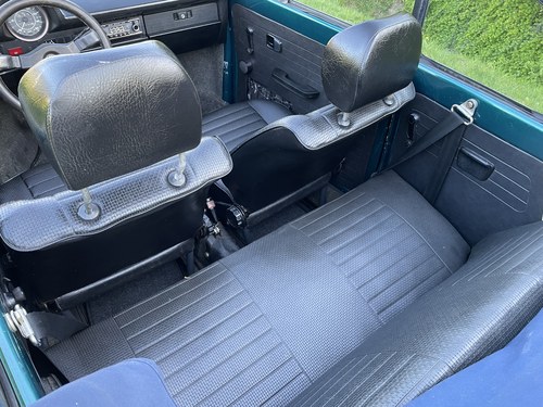1976 Volkswagen Beetle Karmann Convertible En venta (imagen 88 de 154)