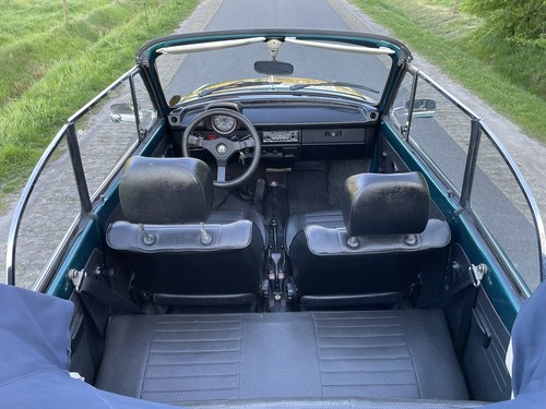 1976 Volkswagen Beetle Karmann Convertible En venta (imagen 89 de 154)