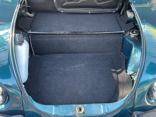 1976 Volkswagen Beetle Karmann Convertible En venta (imagen 91 de 154)