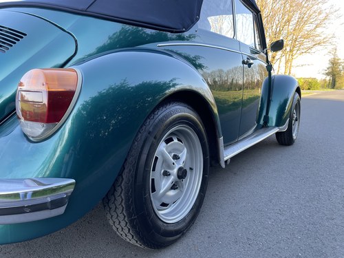 1976 Volkswagen Beetle Karmann Convertible En venta (imagen 107 de 154)