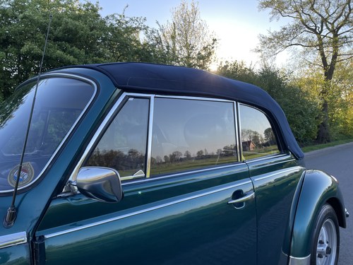 1976 Volkswagen Beetle Karmann Convertible En venta (imagen 110 de 154)