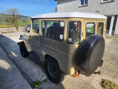 1976 Toyota Land Cruiser FJ40 till salu (bild 10 av 124)
