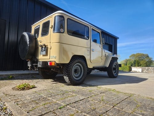 1976 Toyota Land Cruiser FJ40 till salu (bild 17 av 124)