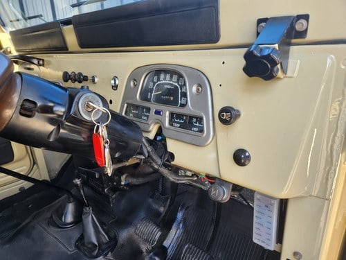 1976 Toyota Land Cruiser FJ40 till salu (bild 38 av 124)