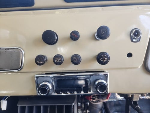 1976 Toyota Land Cruiser FJ40 till salu (bild 49 av 124)