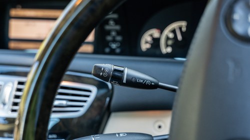 2008 Mercedes-Benz CL500 C216 à venda (imagem 25 de 237)