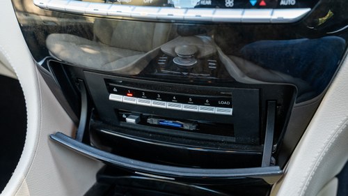 2008 Mercedes-Benz CL500 C216 à venda (imagem 36 de 237)