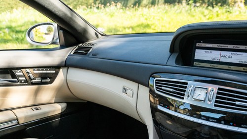 2008 Mercedes-Benz CL500 C216 à venda (imagem 46 de 237)