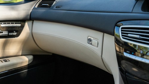 2008 Mercedes-Benz CL500 C216 à venda (imagem 47 de 237)