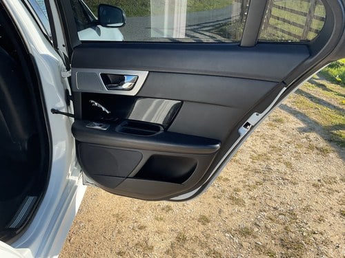 2013 Jaguar XF R-Sport TDV6 211 3L V6 X250 zum Verkauf (Bild 36 von 82)