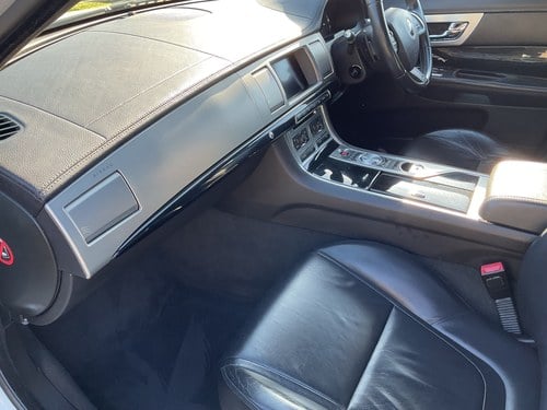 2013 Jaguar XF R-Sport TDV6 211 3L V6 X250 zum Verkauf (Bild 44 von 82)