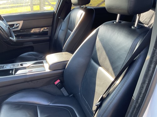 2013 Jaguar XF R-Sport TDV6 211 3L V6 X250 zum Verkauf (Bild 7 von 82)