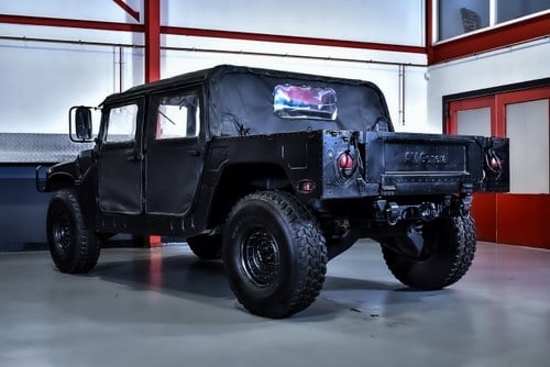 1989 AM General HMMWV M998 “Humvee” 6,2L V8 à vendre (picture 36 of 104)