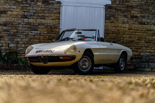 1973 Alfa Romeo Spider 2000 RHD Series 2 For Sale (picture 3 of 168)