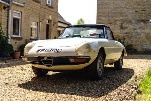 1973 Alfa Romeo Spider 2000 RHD Series 2 For Sale (picture 9 of 168)