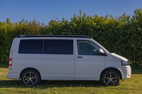 2015 Volkswagen T30 Transporter Camper Van For Sale (picture 14 of 146)