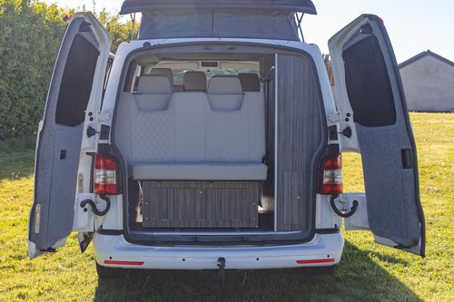 2015 Volkswagen T30 Transporter Camper Van For Sale (picture 68 of 146)