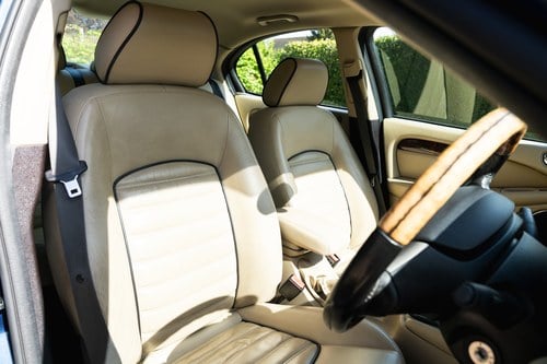 2009 Jaguar X-Type Sovereign 2.2L TDI Manual For Sale (picture 27 of 97)