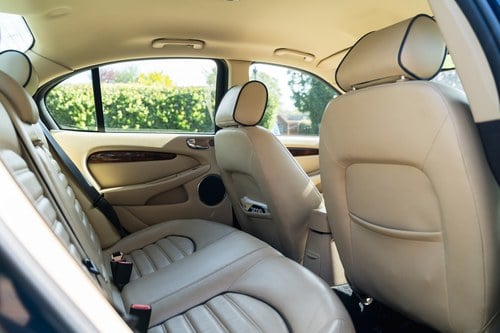 2009 Jaguar X-Type Sovereign 2.2L TDI Manual For Sale (picture 37 of 97)