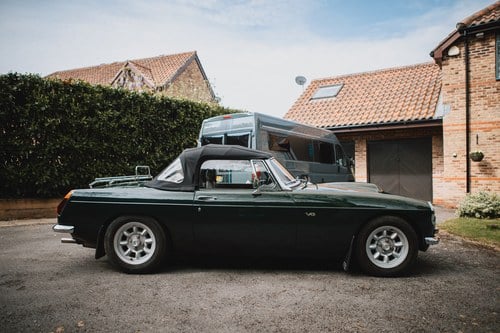 1967 MG MGB V8 Conversion For Sale (picture 9 of 145)