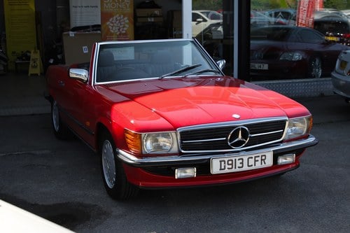 1986 Mercedes-Benz 300SL R107 For Sale (picture 9 of 175)