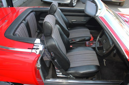 1986 Mercedes-Benz 300SL R107 For Sale (picture 57 of 175)