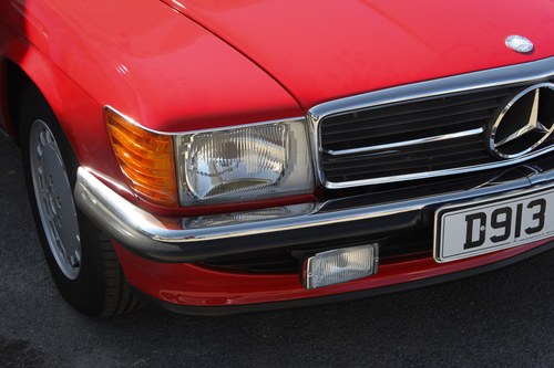 1986 Mercedes-Benz 300SL R107 For Sale (picture 73 of 175)