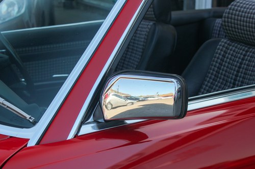 1986 Mercedes-Benz 300SL R107 For Sale (picture 80 of 175)