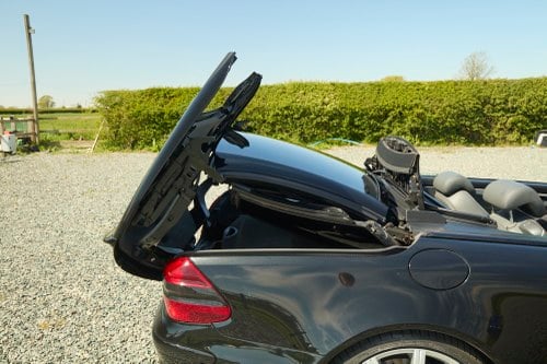 2005 Mercedes SL55 AMG Kompressor R230 En venta (imagen 153 de 197)