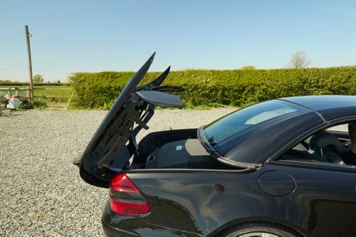 2005 Mercedes SL55 AMG Kompressor R230 En venta (imagen 165 de 197)