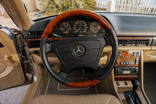 1990 Mercedes-Benz C126 560SEC For Sale (picture 31 of 177)