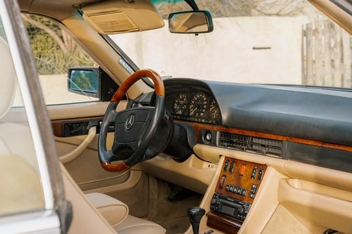 1990 Mercedes-Benz C126 560SEC For Sale (picture 33 of 177)